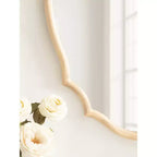 Kate & Laurel All Things Decor Miroir ovale festonné en bois naturel Leanna 24 x 36 po