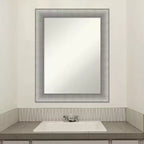 Miroir mural élégant 23 po x 29 po pour salle de bain, étain brossé - Amanti Art : Rectangulaire moderne, fixation murale