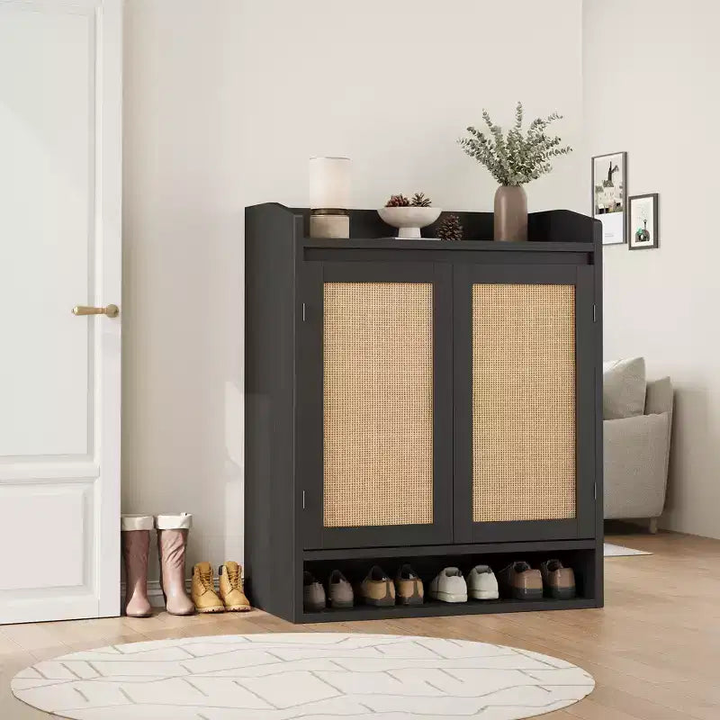 Meuble à chaussures en rotin à 2 portes, meuble de rangement pour chaussures à 5 niveaux avec étagères réglables, organisateur de rangement pour chaussures en bois pour entrée, couloir, noir