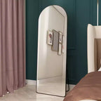 La 4e génération de miroirs pleine longueur sur pied. Miroir mural arqué avec cadre en alliage d'aluminium, miroir de maquillage pour salle de bain, porche de chambre à coucher.