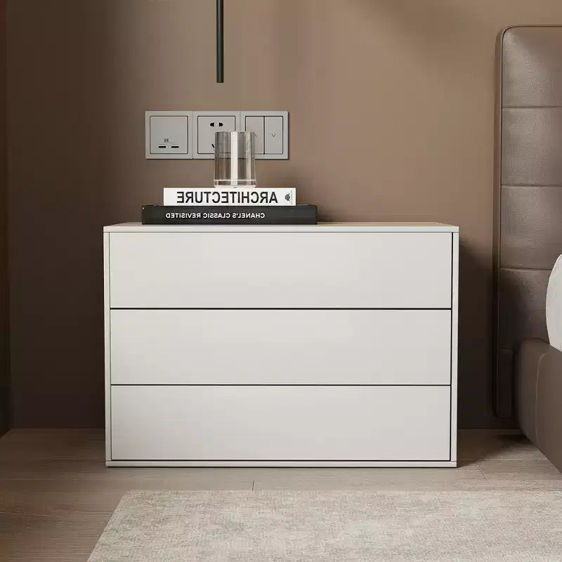 La table de chevet moderne à 3 tiroirs Luck Live, mesurant 31,4 pouces, peut être utilisée comme meuble de rangement dans la chambre ou le salon.