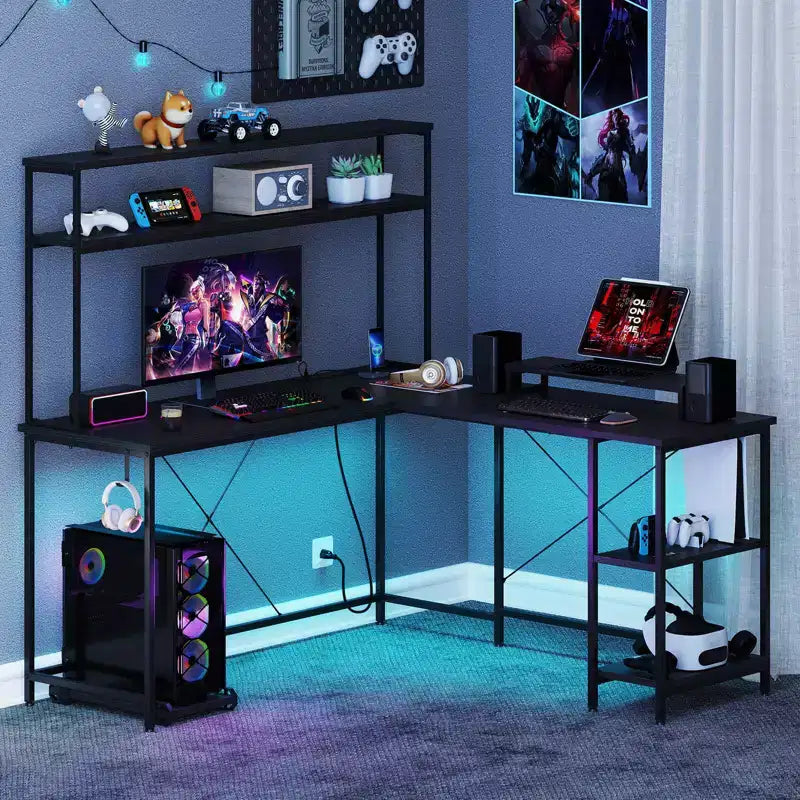 Bureau de jeu en forme de L Costway avec bande LED et prises de courant, étagère supérieure, support d'écran, support de tour d'ordinateur Marron/Noir/Gris