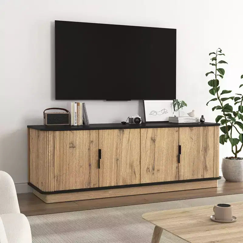 Meuble TV GDFStudio Sandy minimaliste moderne 55 en bois à quatre portes