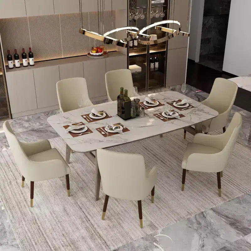 Chaise de salle à manger LeisureMod Viva avec accoudoirs, revêtement en cuir et pieds en bois doré pour cuisine et maison modernes, lot de 2