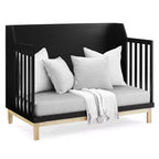 Barrière de sécurité pour tout-petits babyGap by Delta Children #W174725