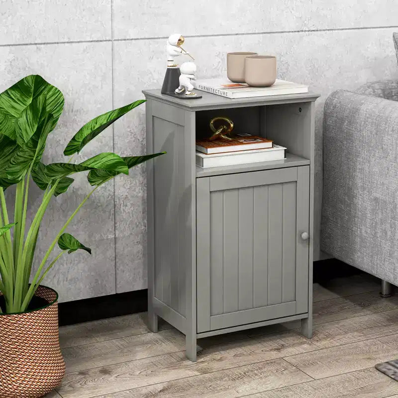 Meuble de Rangement Salle de Bain Costway Armoire Basse avec Porte Simple, Compartiment Ouvert et Étagère Réglable sur 3 Niveaux Blanc/Gris