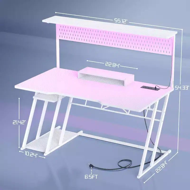 Bureau de gamer Besiost avec station de recharge, bureau d'ordinateur avec étagère supérieure et panneau perforé