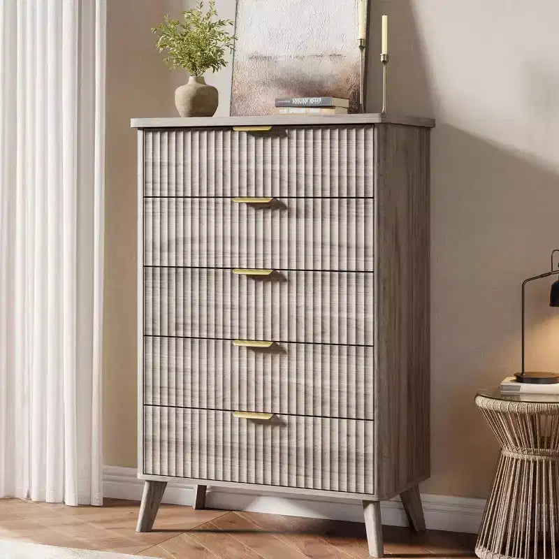 Commode cannelée pour chambre à coucher avec 5 tiroirs profonds, commode haute de 120 cm, design à profil incurvé, commode moderne en bois pour salon et couloir