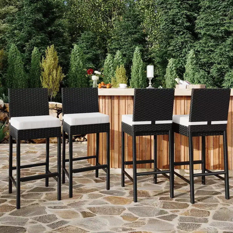 Lot de 2 tabourets de bar extérieurs en osier, chaises de bar sans accoudoirs en rotin avec coussins pour patio, bord de piscine ou jardin