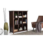 Bibliothèque et unité de rangement transitionnelles Normandie en BOIS MASSIF, 9 cubes, 48 po x 44 po