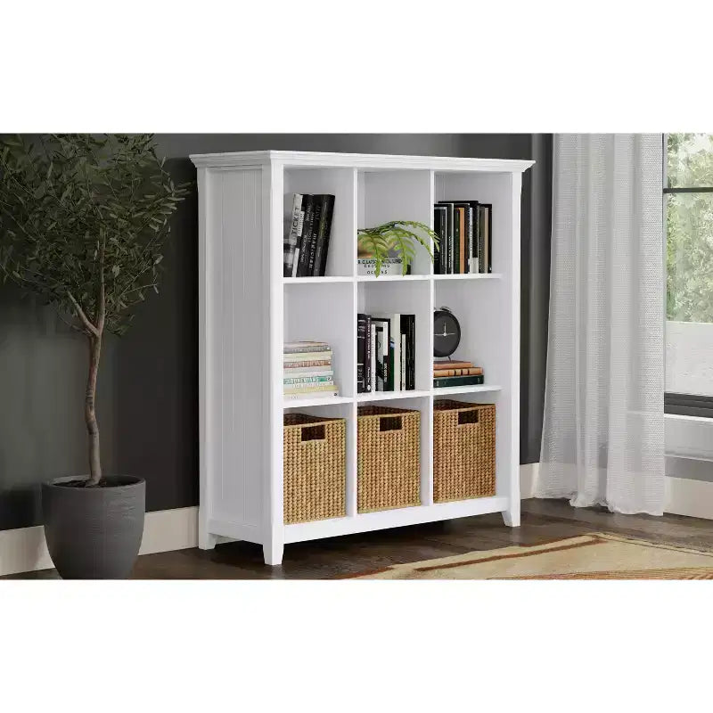Bibliothèque et unité de rangement transitionnelles Normandie en BOIS MASSIF, 9 cubes, 48 po x 44 po