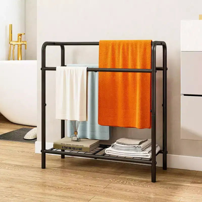 VIYET 30 Porte-serviettes en métal à 3 niveaux, Support de rangement noir autoportant (Organisateur d'affichage pour salle de bain/chambre/piscine)