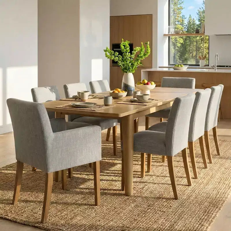 Ensemble de salle à manger 9 pièces avec rallonge, comprenant 6 chaises sans accoudoirs et 2 fauteuils en lin neutre, pieds en bois massif, style moderne-Panipeachy