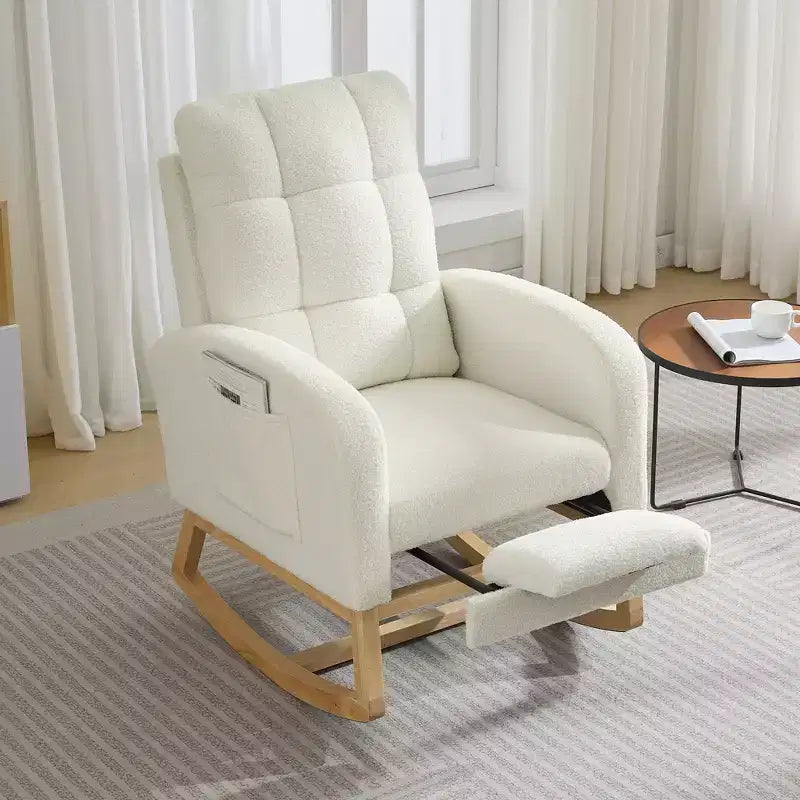 Fauteuil à bascule moderne avec poches latérales, design rembourré. Convient aux salons et chambres à coucher. Dossier haut
