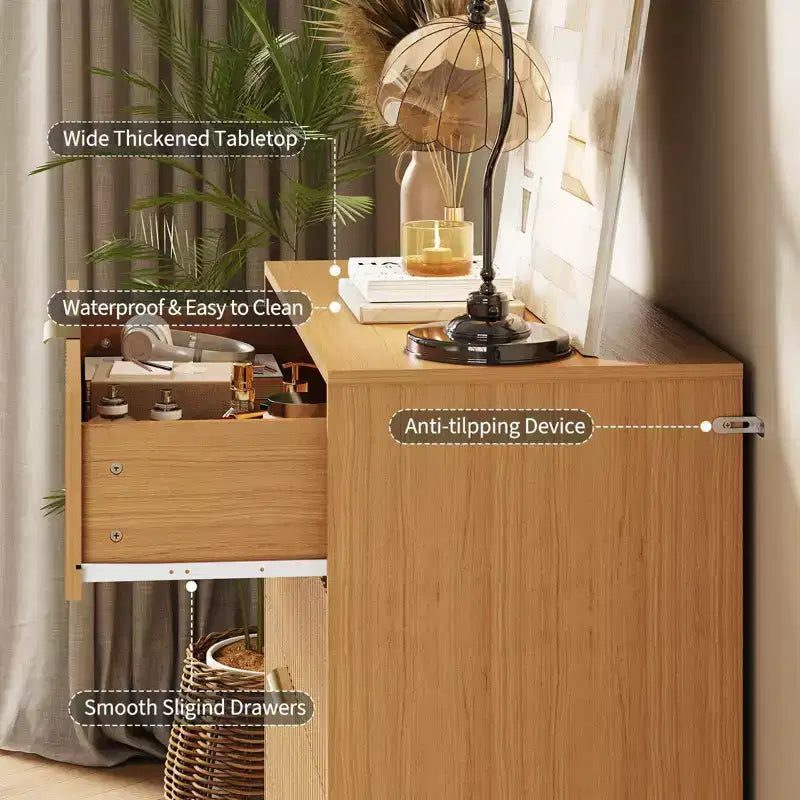 Commode, 32 po de large, commode moderne cannelée avec poignées en métal, organisateur de rangement pour vêtements à 4 tiroirs