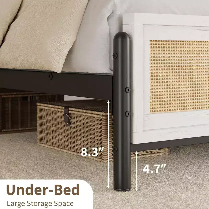 Lit plateforme queen size bohème en rotin, tête et pied de lit en rotin naturel, lattes métalliques, rangement sous le lit, silencieux, pas besoin de sommier tapissier