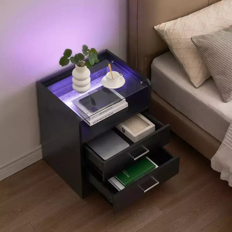 Table de chevet LED avec plateau en verre, table de chevet moderne en bois avec lumières LED, petite table d'appoint pour chambre à coucher, table d'appoint d'exposition pour salon