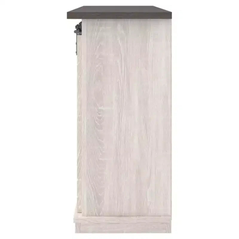 Meuble TV moyen Signature Design by Ashley Dorrinson pour téléviseurs jusqu'à 63 po, bicolore : console média de style ferme avec étagères réglables