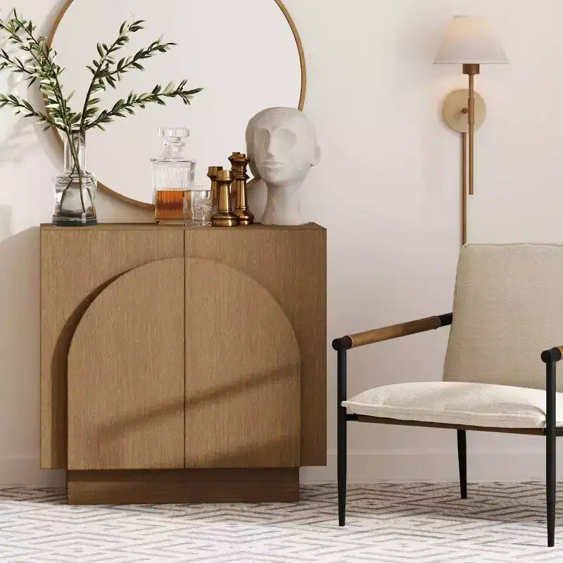Nathan James Iris Armoire de rangement cintrée du milieu du siècle, Marron clair brossé naturel : Surface en placage, Étagère fixe, Cadre en bois