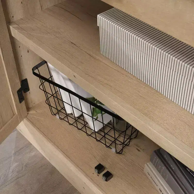 Meuble de bibliothèque Sauder Aspen Post 2 portes chêne Prime : style rustique, étagères réglables, cadre en MDF