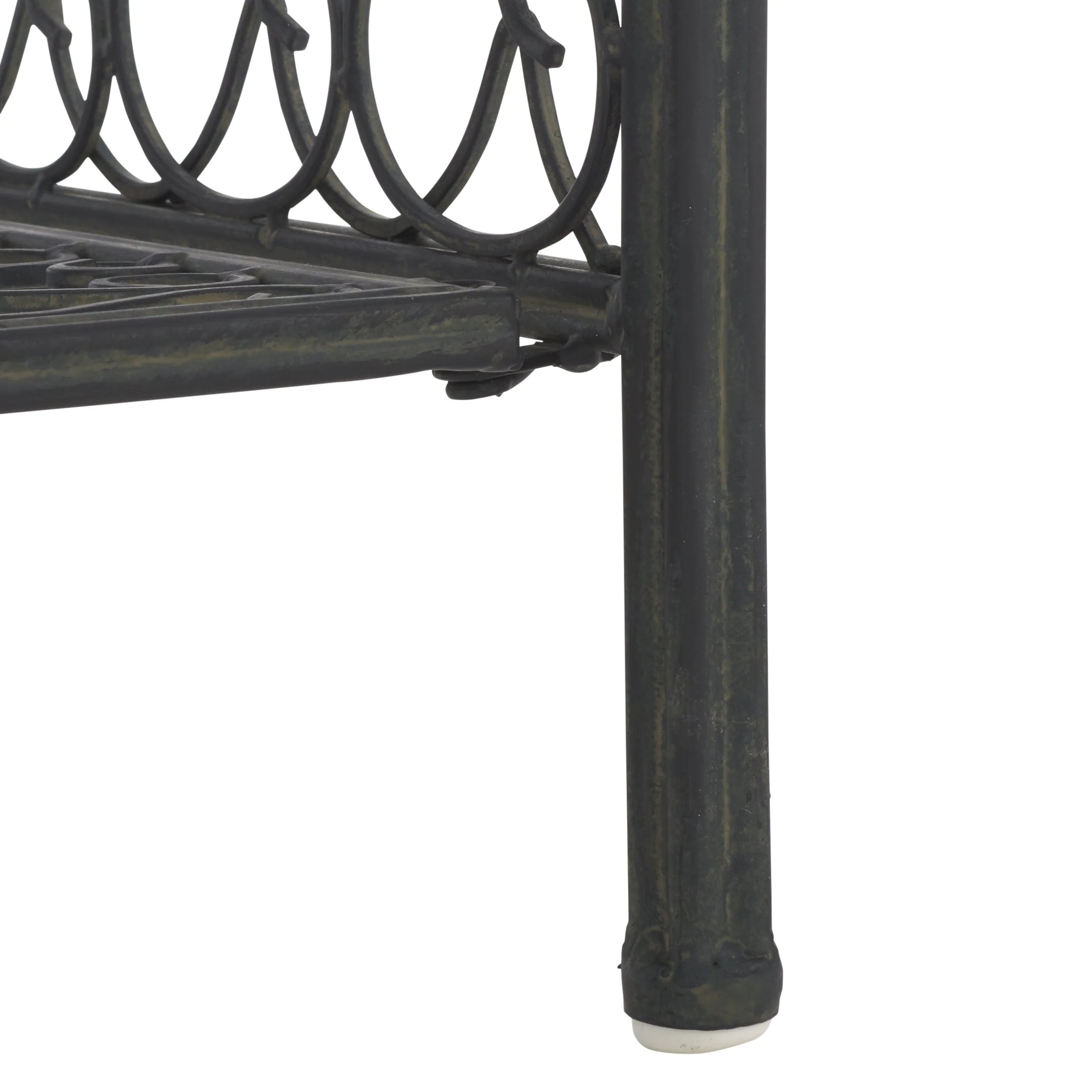 SAFAVIEH Bryn Étagère de boulanger d'extérieur victorienne en fer forgé à 4 niveaux - 63,5 cm l x 38,1 cm P x 160 cm H - 25L x 15P x 63H