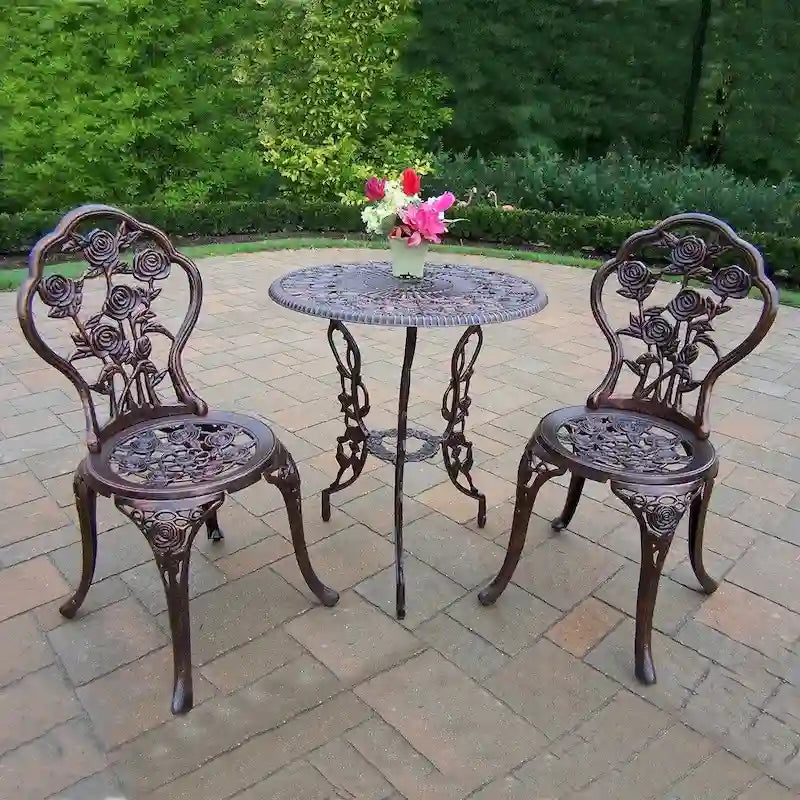 Ensemble de bistrot 3 pièces Camellia en fonte d'aluminium avec table et 2 chaises - S.O.