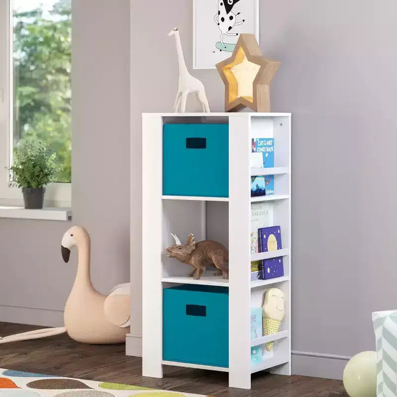 Tour de rangement pour livres et jouets RiverRidge Kids avec 3 casiers et 6 étagères à livres, blanc avec 2 bacs en tissu