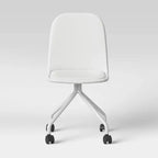 Chaise de bureau pour enfant à roulettes – Pillowfort