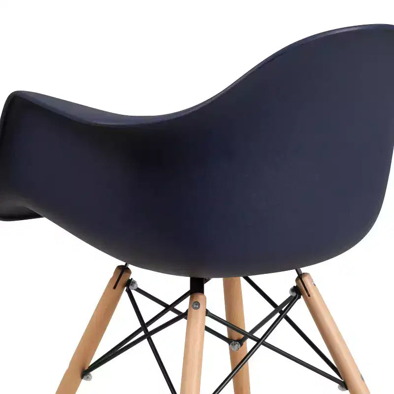 Flash Furniture Chaise en plastique Alonza avec accoudoirs et pieds en bois