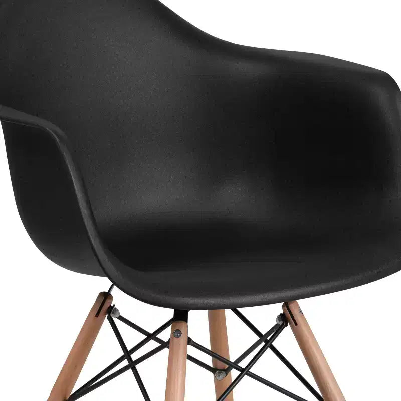 Flash Furniture Chaise en plastique Alonza avec accoudoirs et pieds en bois