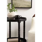 Table d'appoint ronde en bois Bellport de Kate and Laurel avec étagère