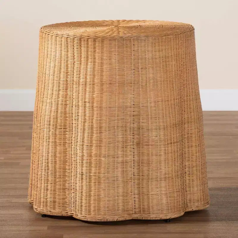 Table d'appoint en rotin festonné Bali & Pari Palm Bohemian Honey