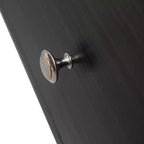 Meuble TV Rochester LeisureMod avec cadre en bois, rangement fermé et pieds en fer noir - Console média, salon, centre de divertissement moderne