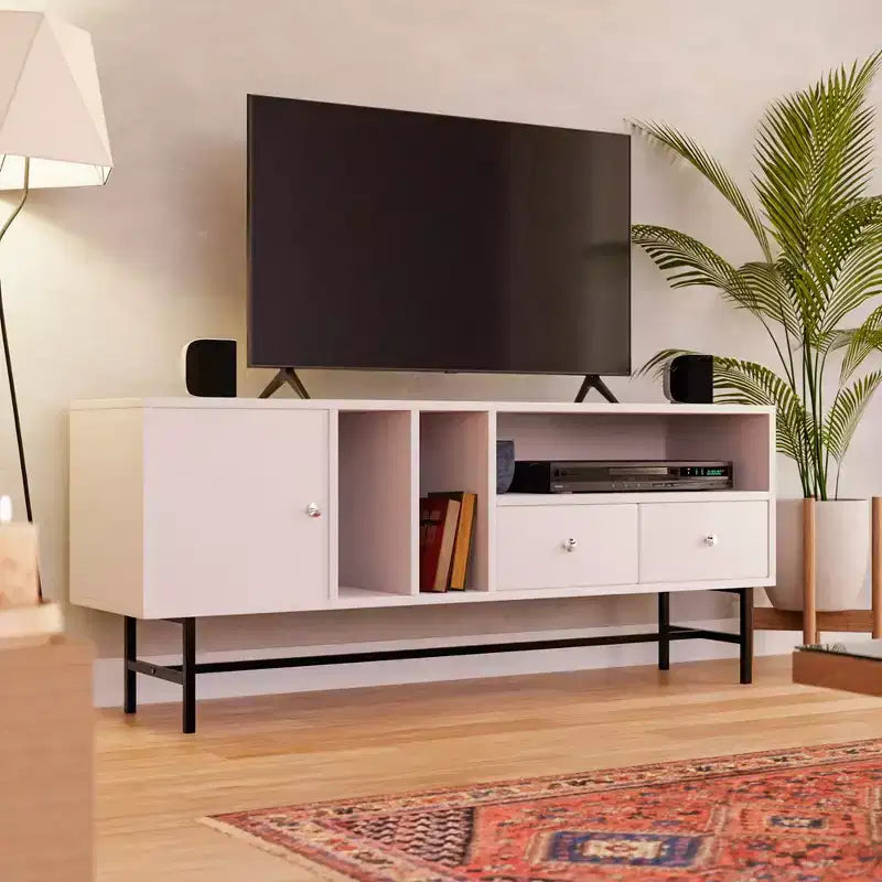 Meuble TV Rochester LeisureMod avec cadre en bois, rangement fermé et pieds en fer noir - Console média, salon, centre de divertissement moderne