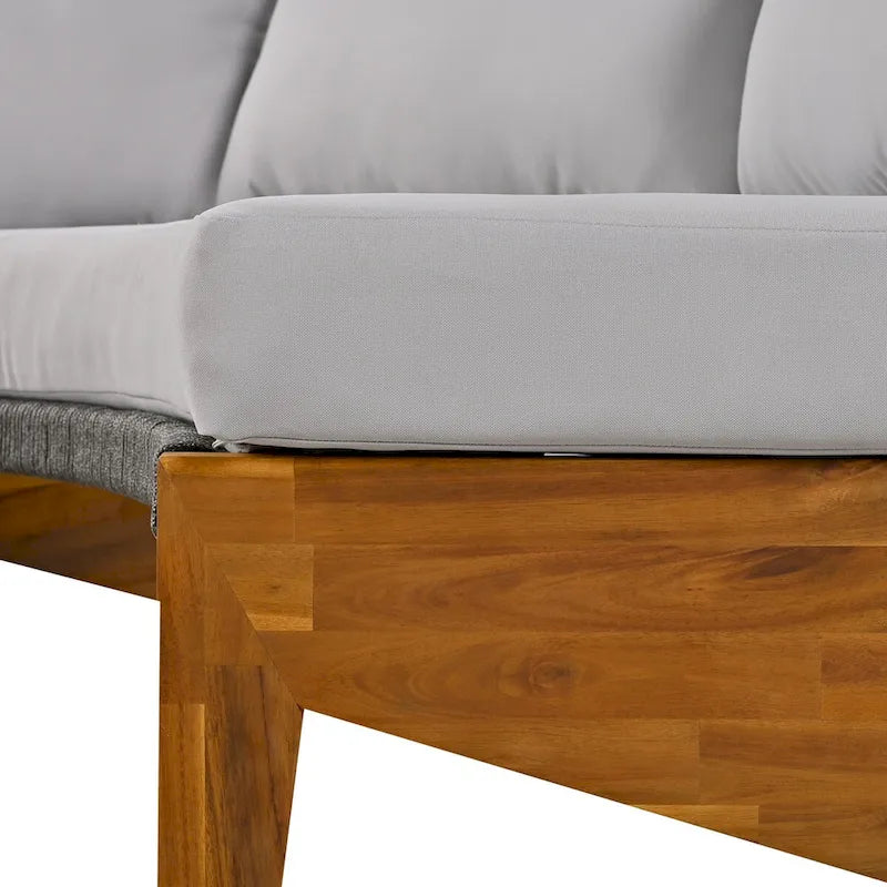 6 Person Outdoor Seating Group with Cushions and A Coffee Table