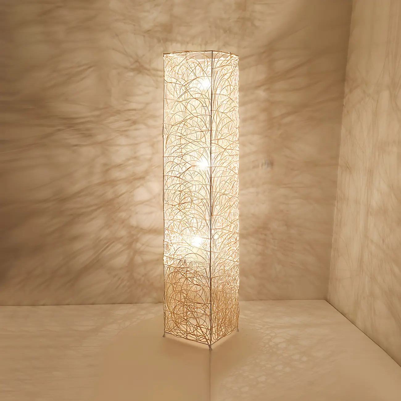 Lampadaire LED en rotin à brancher pour salon